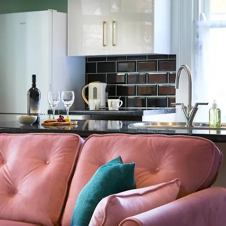 Apartment Queen Margarets