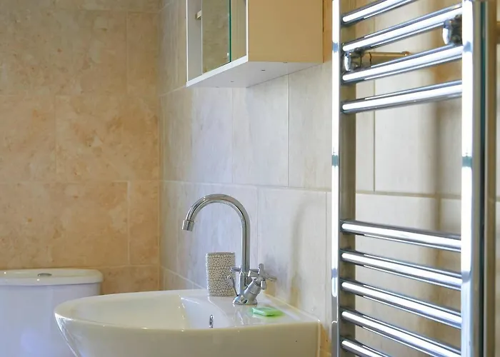 Queen Margarets Apartment Scarborough