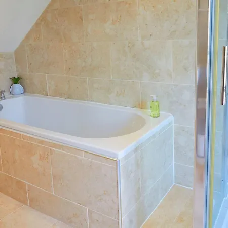 Queen Margarets スカーバラ